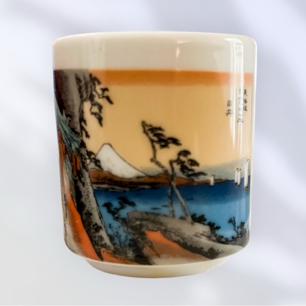 Tokaido Guinomi Vintage Sake Porcelain Ceramic Cup Set of 5 In Box EUC - Picture 7 of 16
